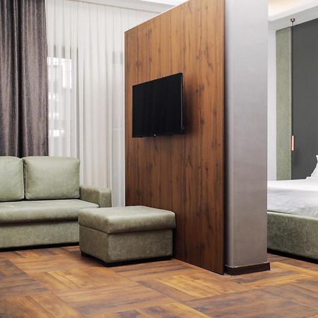 Triumf Hotel Prizren Eksteriør bilde