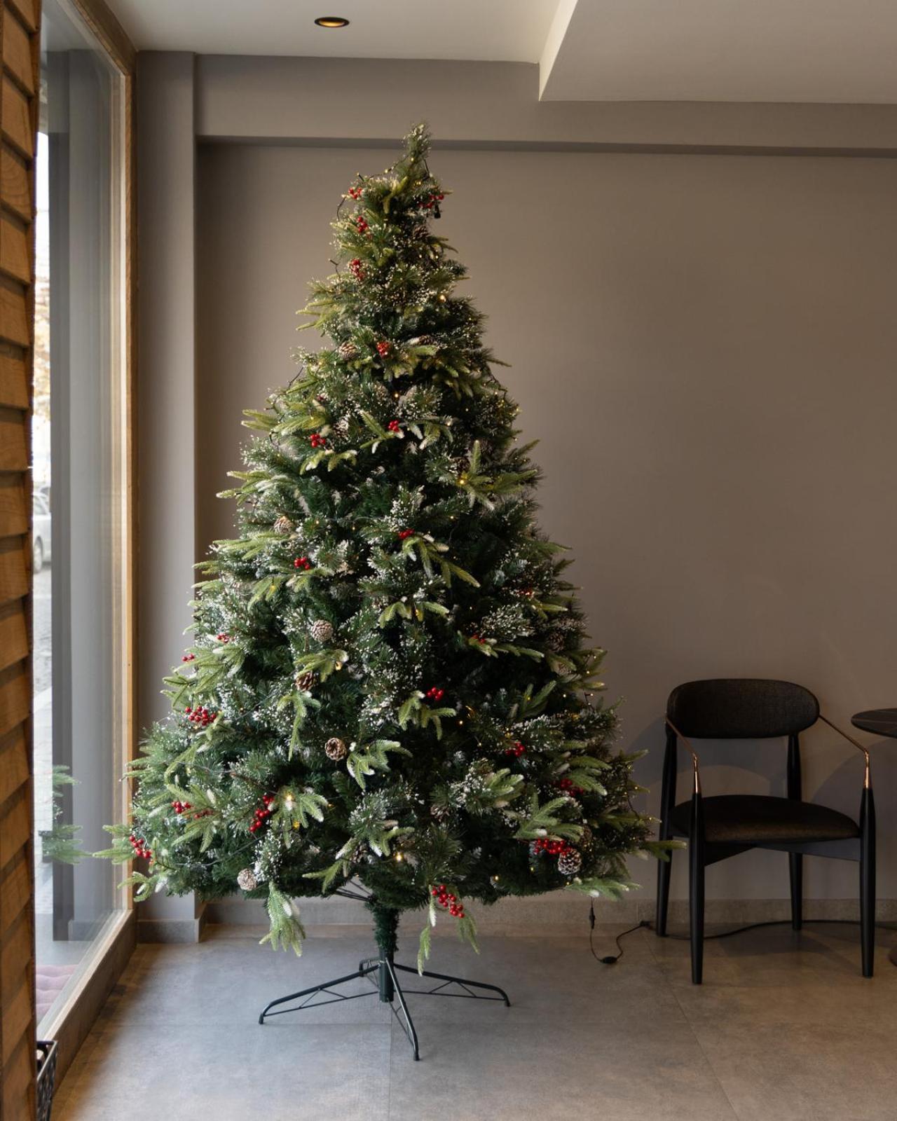 Triumf Hotel Prizren Eksteriør bilde