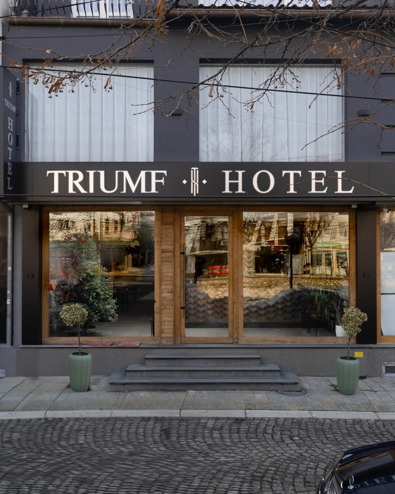 Triumf Hotel Prizren Eksteriør bilde