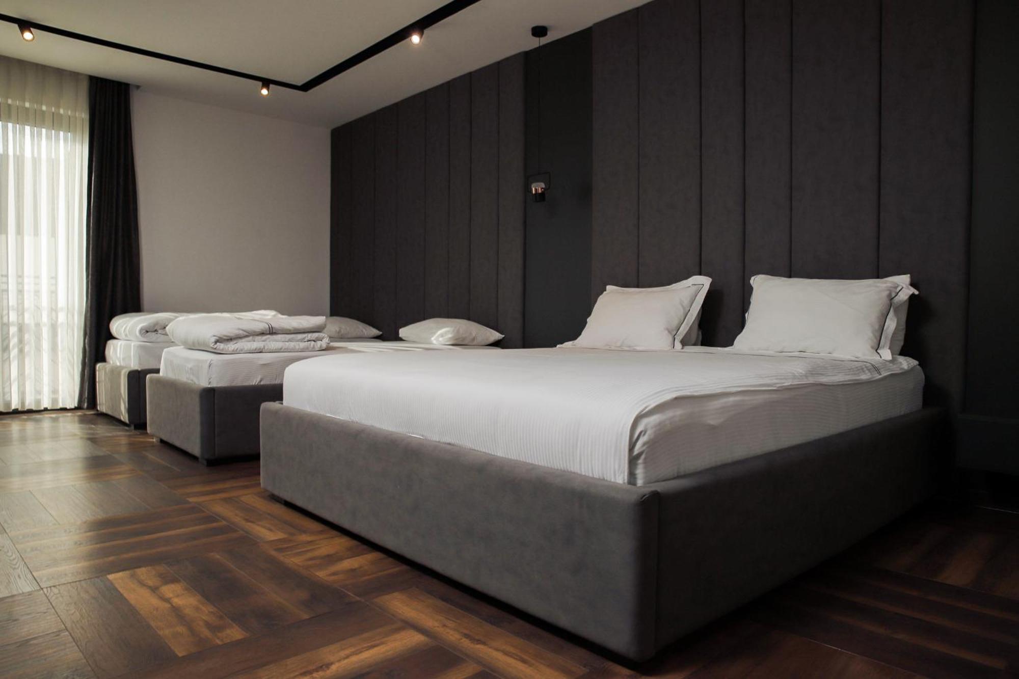 Triumf Hotel Prizren Eksteriør bilde