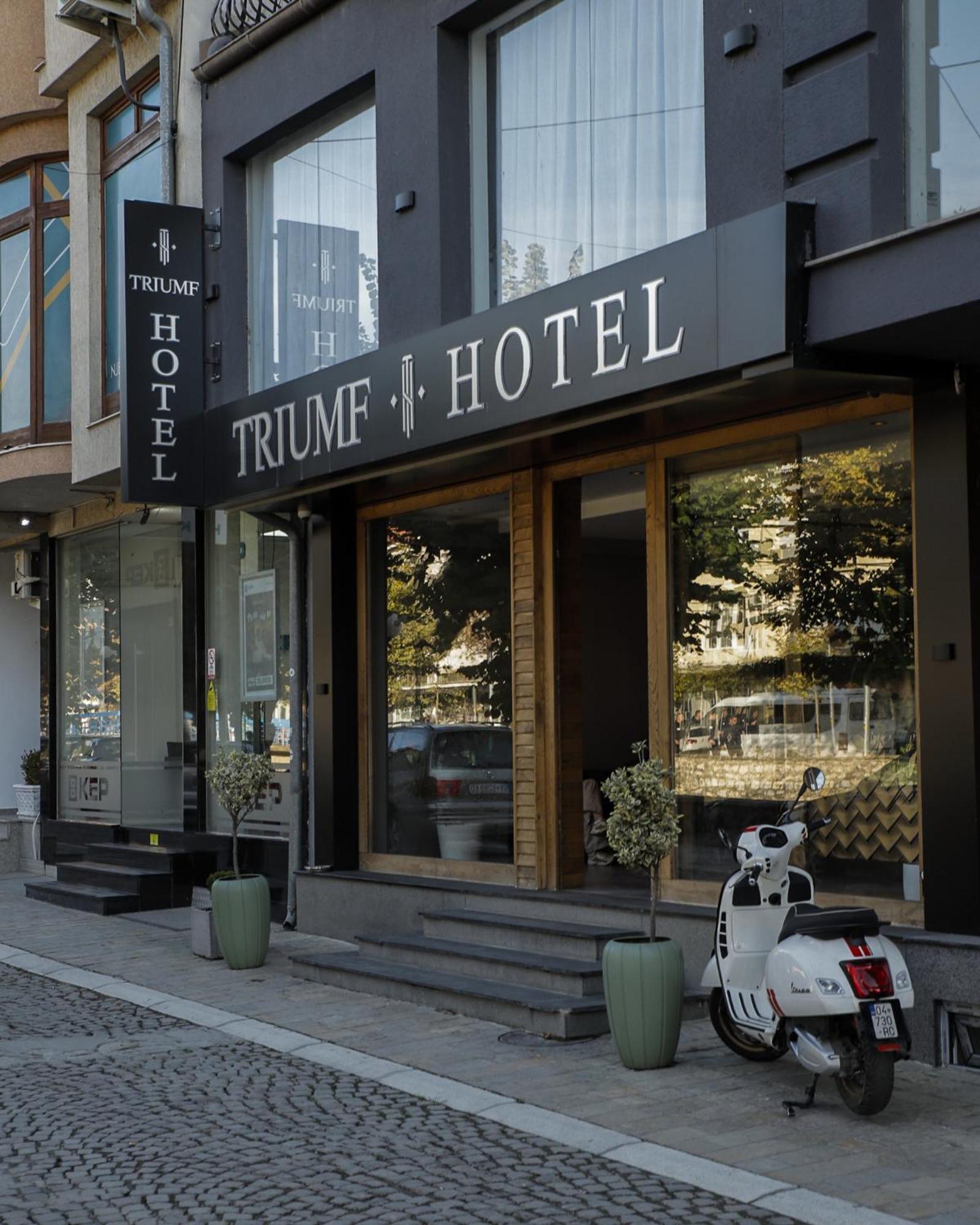 Triumf Hotel Prizren Eksteriør bilde