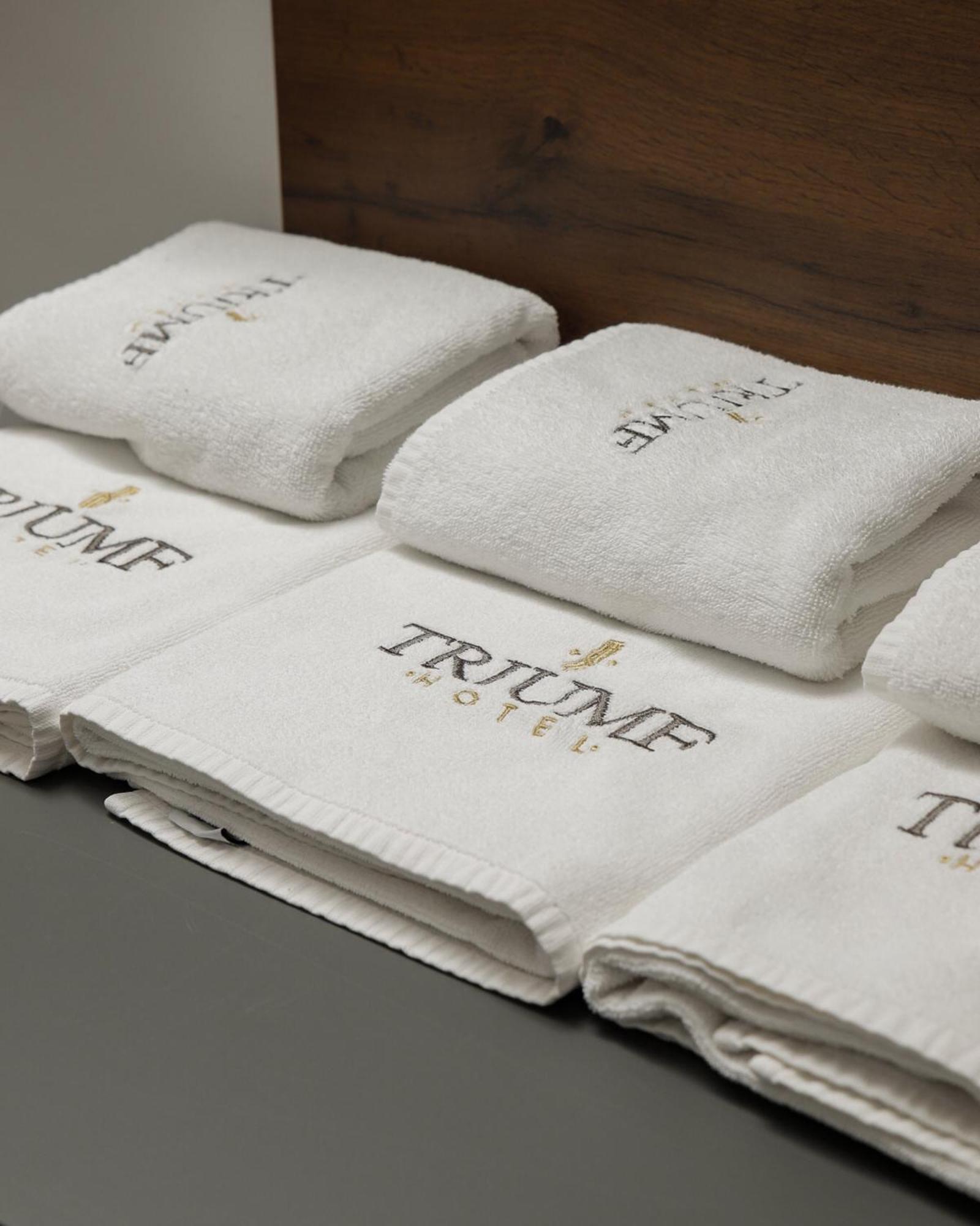 Triumf Hotel Prizren Eksteriør bilde